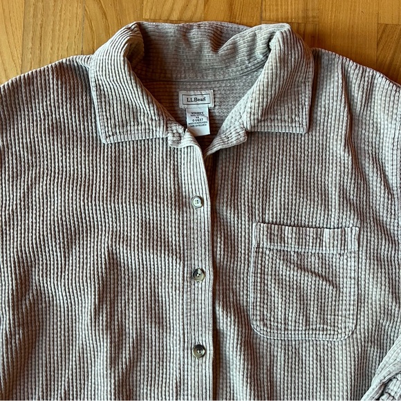 Vintage LL Bean wide wale tan corduroy shirt - Picture 2 of 8